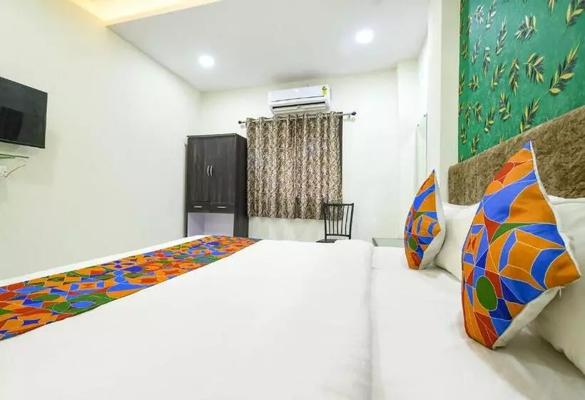 Hotel Fabexpress Dev Shree Palace