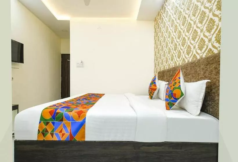 Hotel Fabexpress Dev Shree Palace