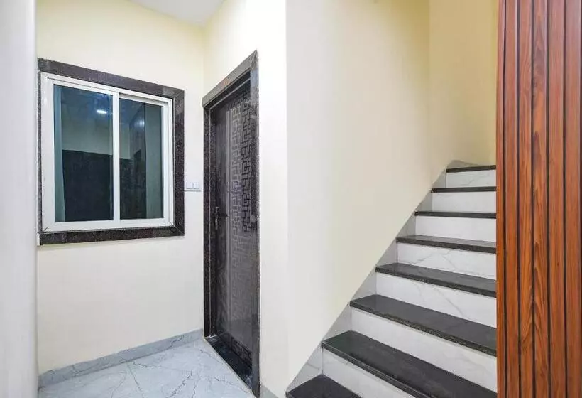 Hotel Fabexpress Dev Shree Palace
