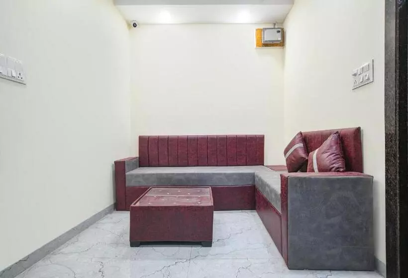 Hotel Fabexpress Dev Shree Palace
