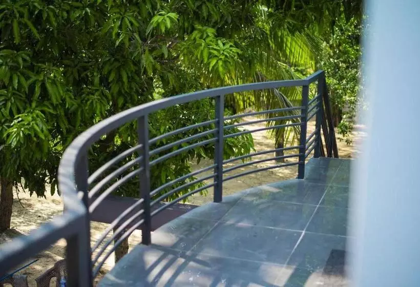 پانسیون Grand Okka