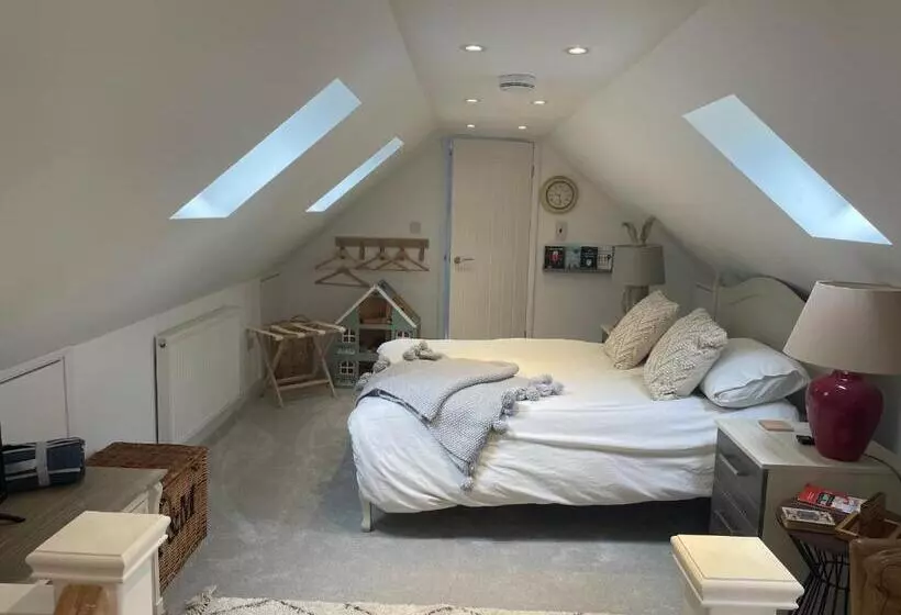 Majatalo Roseberry Loft Perfect For Wilton Site