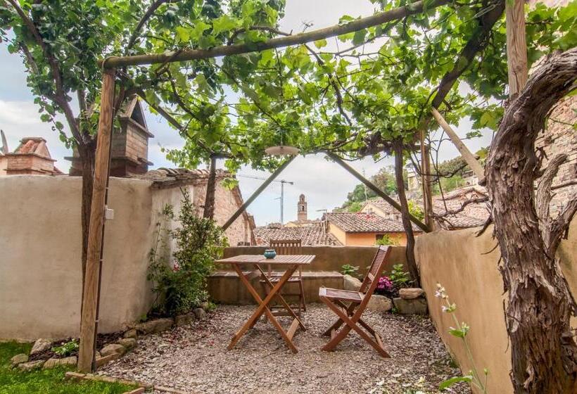 پانسیون Umbrian Concierge   La Casa Dei Pellari