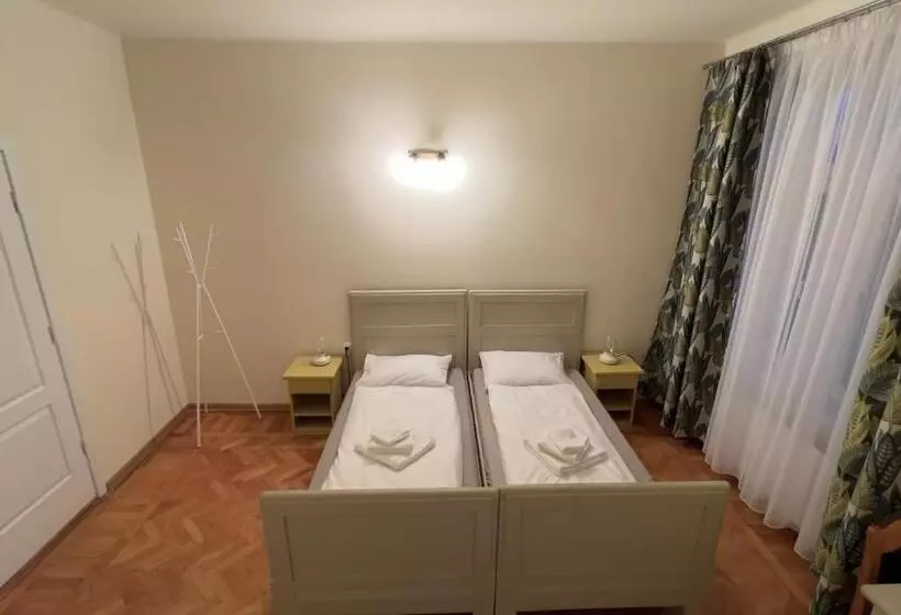 Majatalo Casa De Oaspeți Vulcan