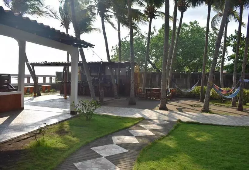 Solid Surf Camp Hostel Nicaragua