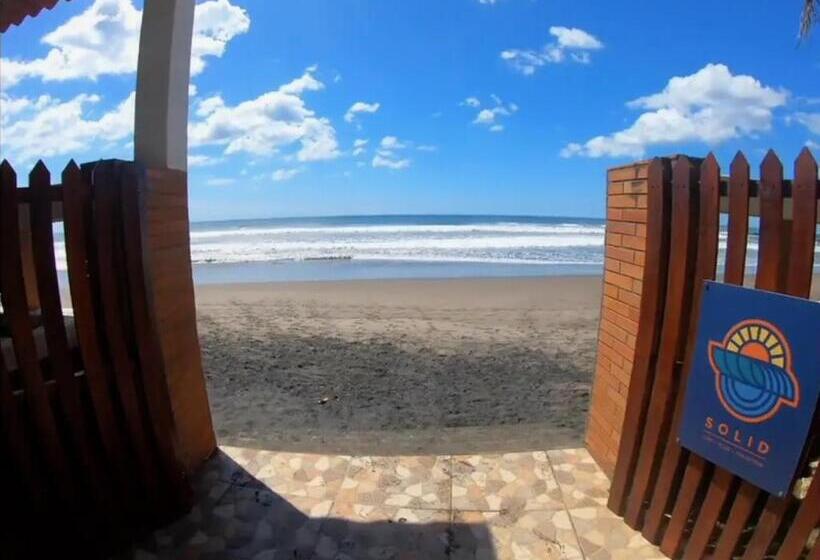 Solid Surf Camp Hostel Nicaragua