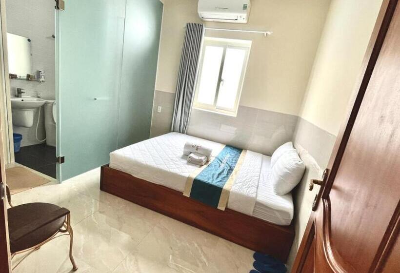 Viet Nga Hotel Con Dao