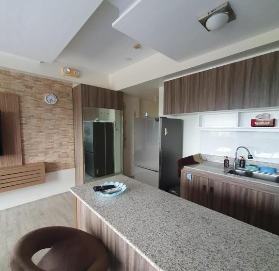 Amaia Steps Capitol Central N814