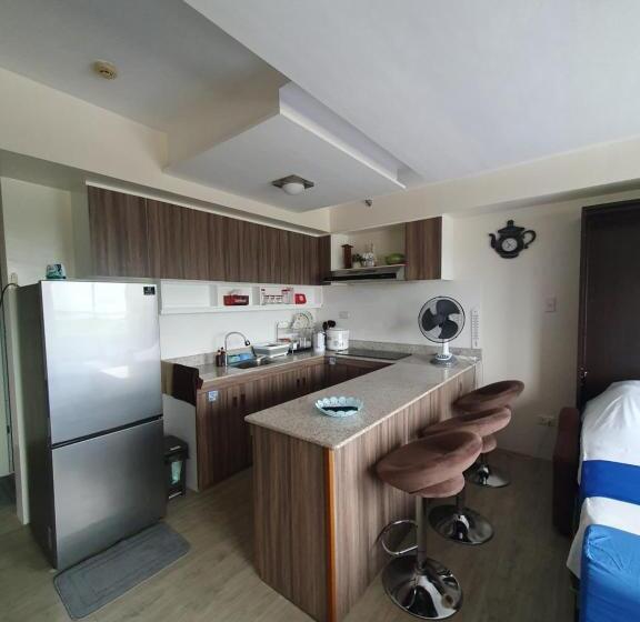 Amaia Steps Capitol Central N814