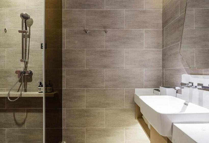 Atour Hotel Ningbo Yinzhou Impression City