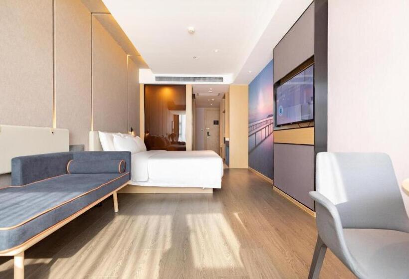 Atour Hotel Wuhan Tiandi Hankou Jiangtan