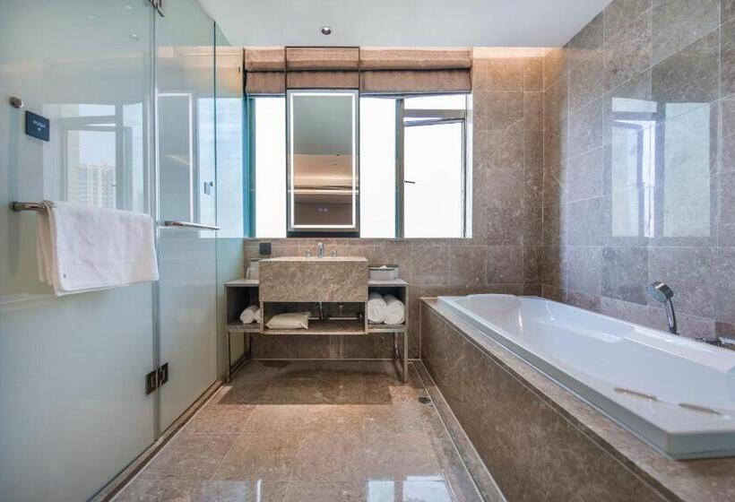 Atour X Hotel Dongguan Chang An Wanda