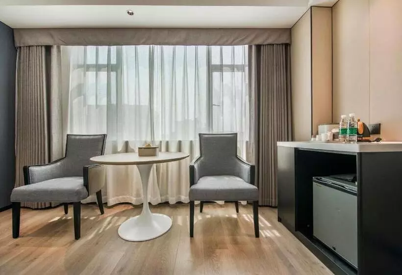 Atour X Hotel Dongguan Chang An Wanda