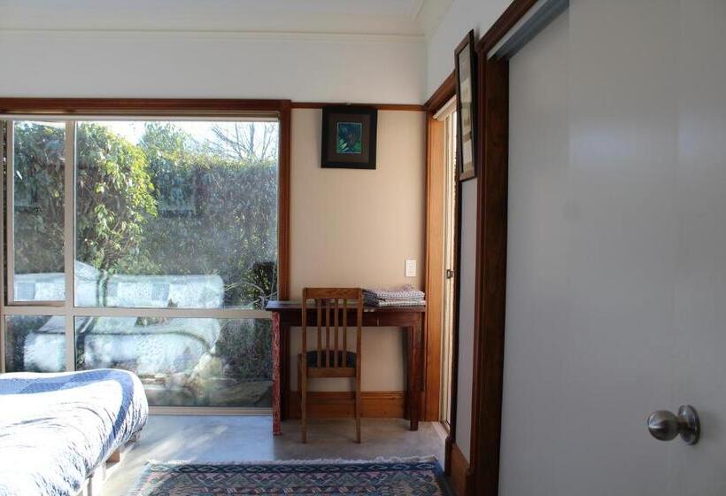 민박 Hadlow Sunrise Retreat