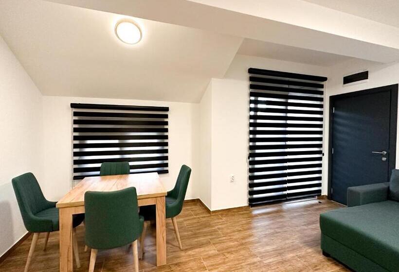 تختخواب و صبحانه Kiko Apartmani Lux