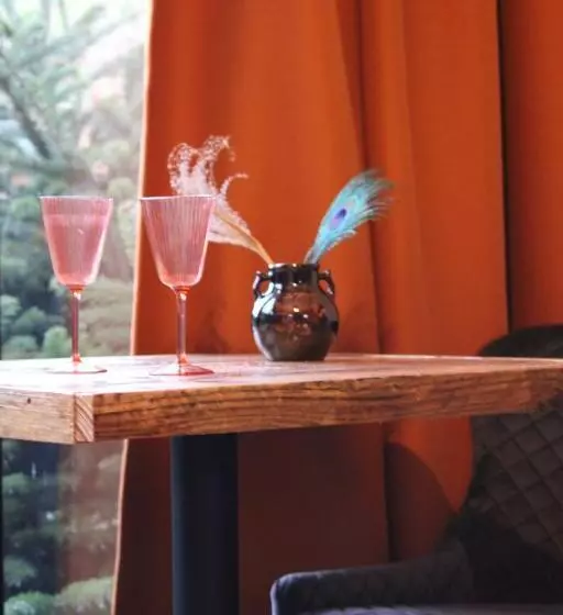 Aamiaismajoitus (B&B) Tiny House In De Boomgaard