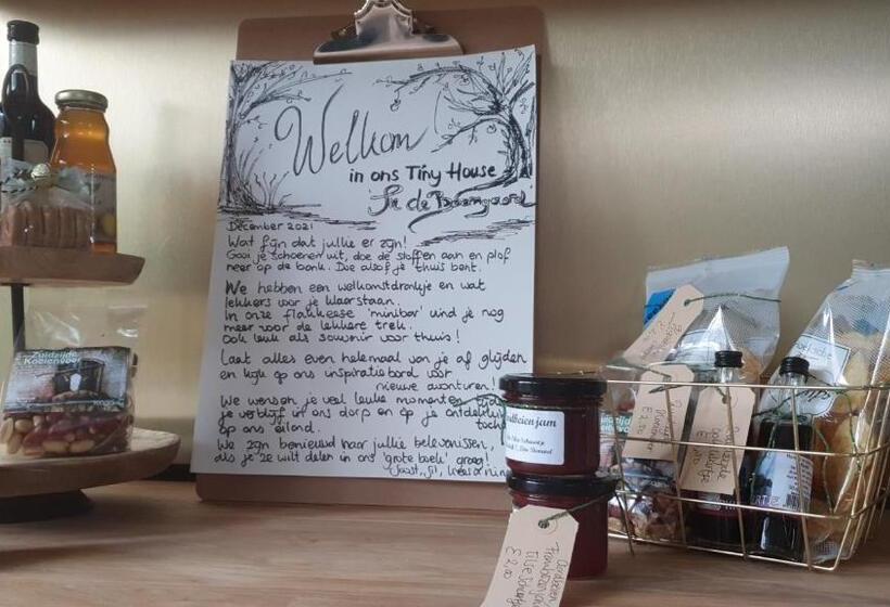 민박 Tiny House In De Boomgaard