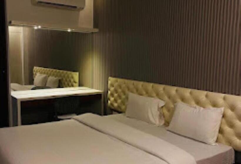 هتل Barkah Inn Kerala