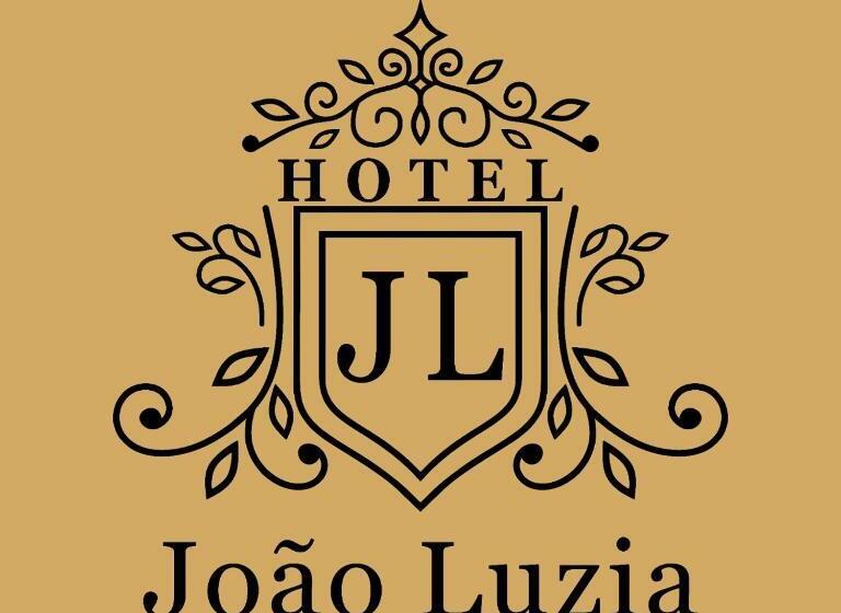 Hôtel João Luzia