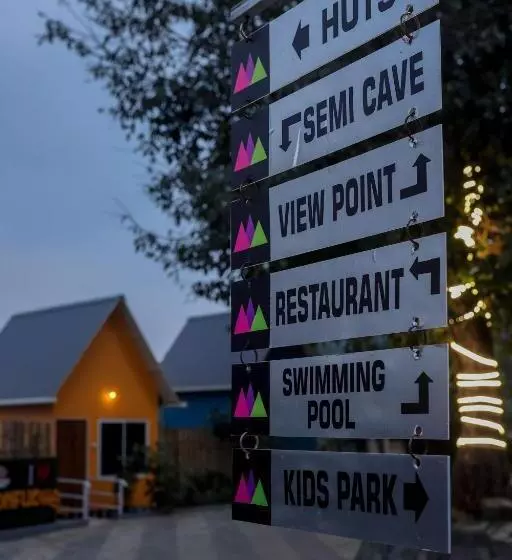 ホテル Konfudha Resort