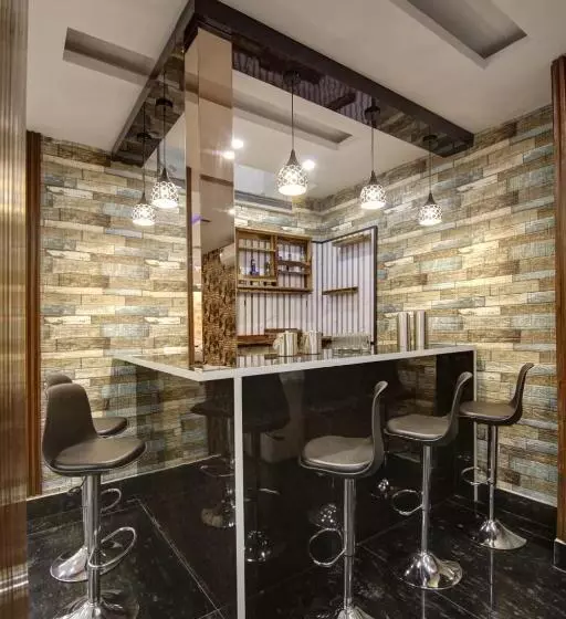Hotelli La Mirage