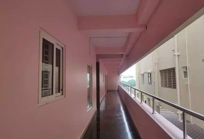 هتل Neighbour Inn Apart