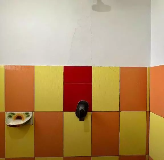 Hotelli Oyo 93277 Villa Kemiloko Syariah