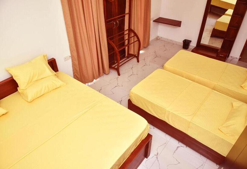 Hotel Primrose Castle