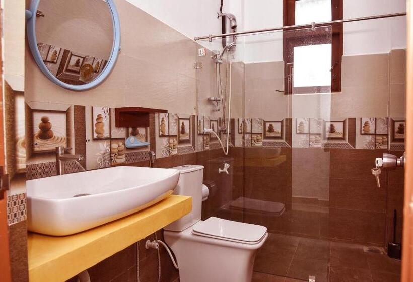 Hotel Primrose Castle