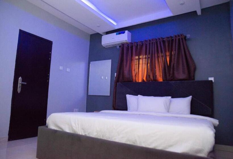 هتل The Empire Boutique