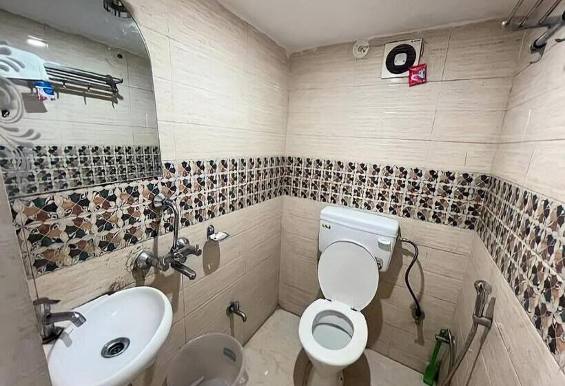 בית מלון כפרי The Hills View Home Stay