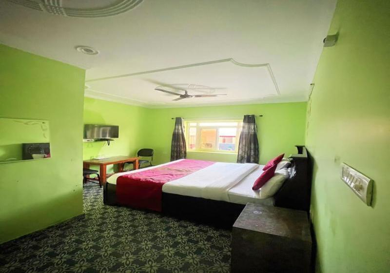 בית מלון כפרי The Hills View Home Stay