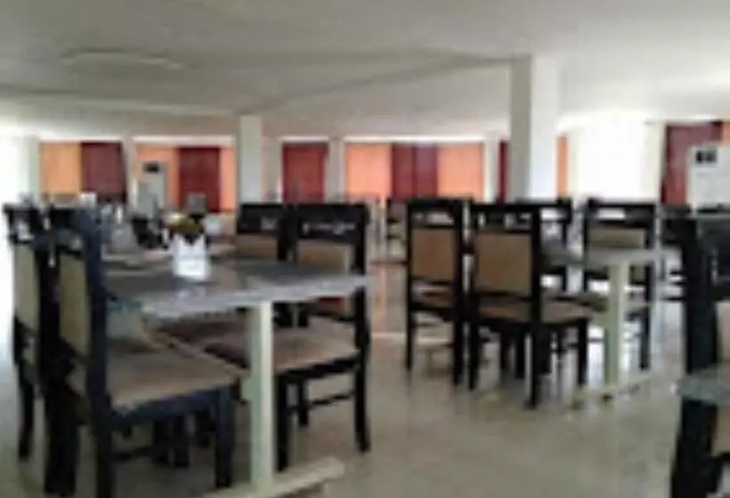 ホテル Vididhi Restaurant & Lodge Telangana