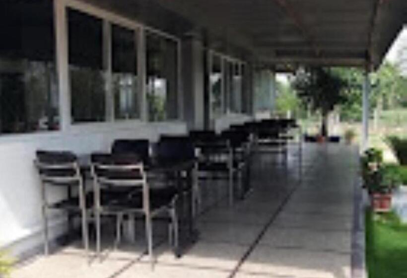 호텔 Vididhi Restaurant & Lodge Telangana