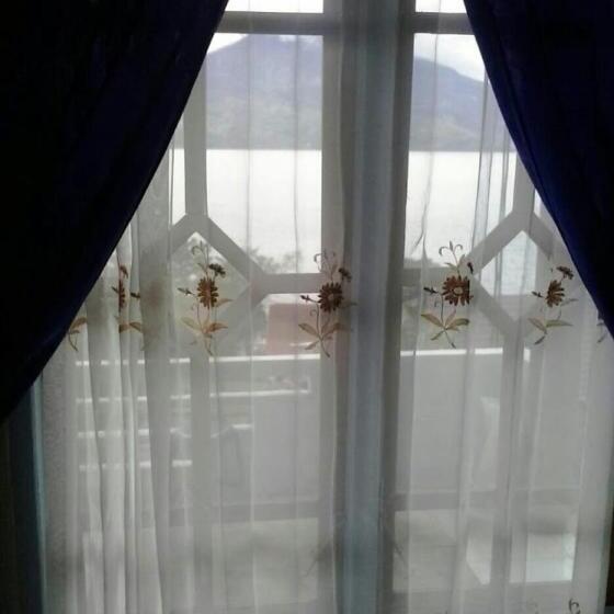 Oyo 93241 Hotel Puri Azzura Danau Ranau