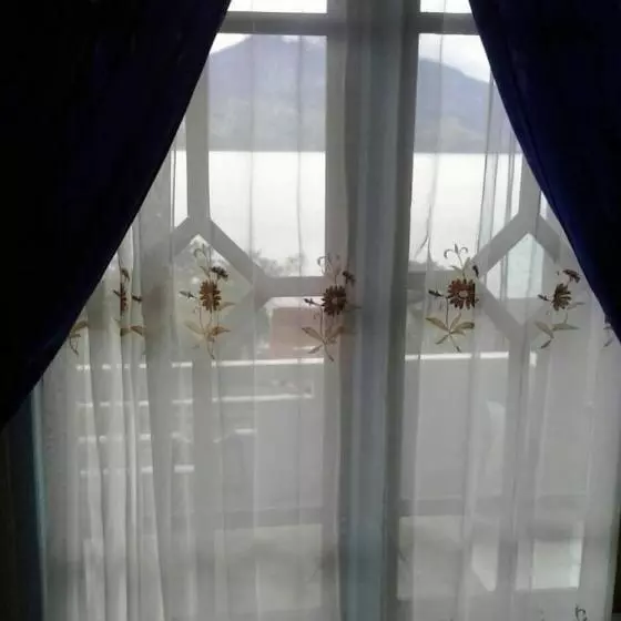 Oyo 93241 Hotel Puri Azzura Danau Ranau