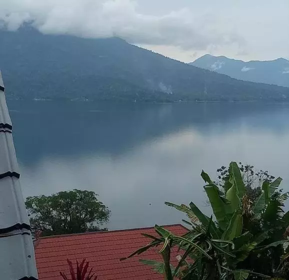 Oyo 93241 Hotel Puri Azzura Danau Ranau