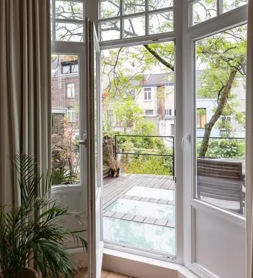 پانسیون Bohemian City Loft