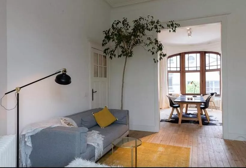 پانسیون Bohemian City Loft