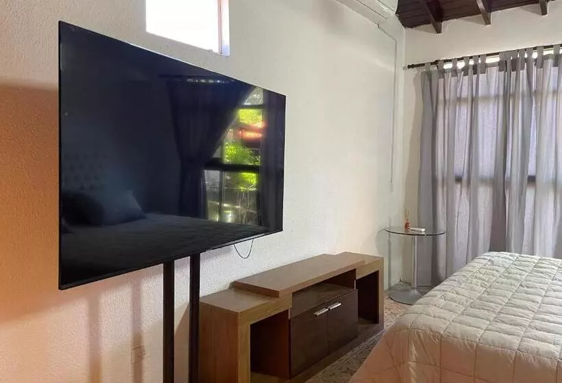 پانسیون Habitación Privada Con Terraza Y Wifi Rápido En El Centro