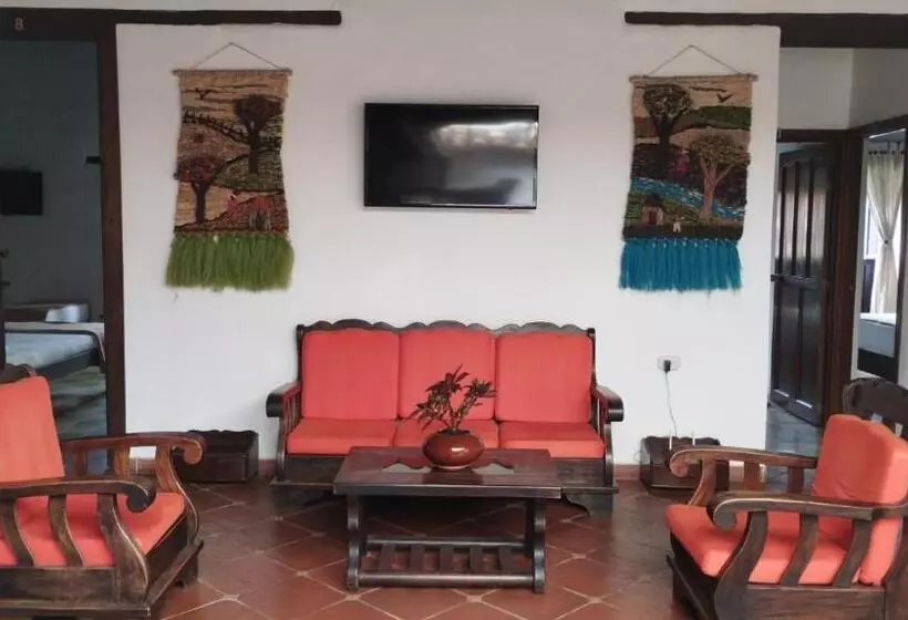 ペンション Hostal La Batea