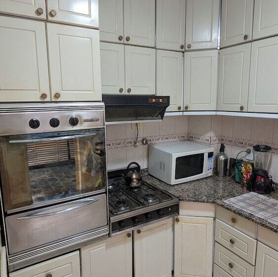 Pension Rodex Hostel Tucuman