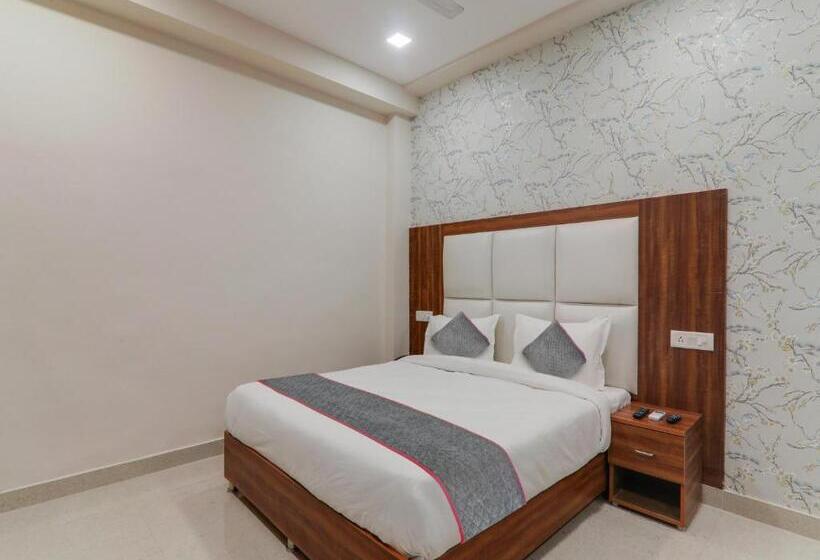 Townhouse 1333 Majestic Hotel Near Phoenix Palassio