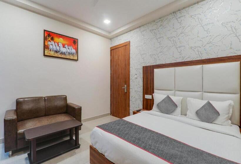 Townhouse 1333 Majestic Hotel Near Phoenix Palassio