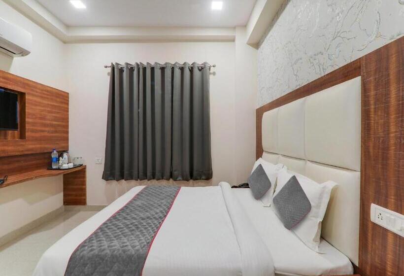 Townhouse 1333 Majestic Hotel Near Phoenix Palassio