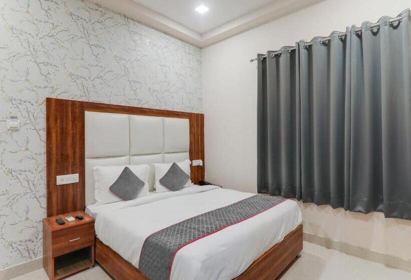 Townhouse 1333 Majestic Hotel Near Phoenix Palassio