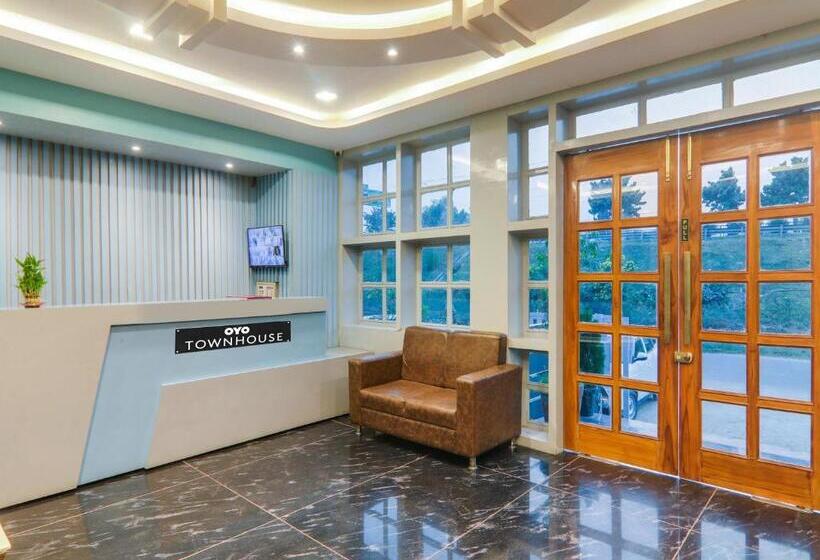 Townhouse 1333 Majestic Hotel Near Phoenix Palassio