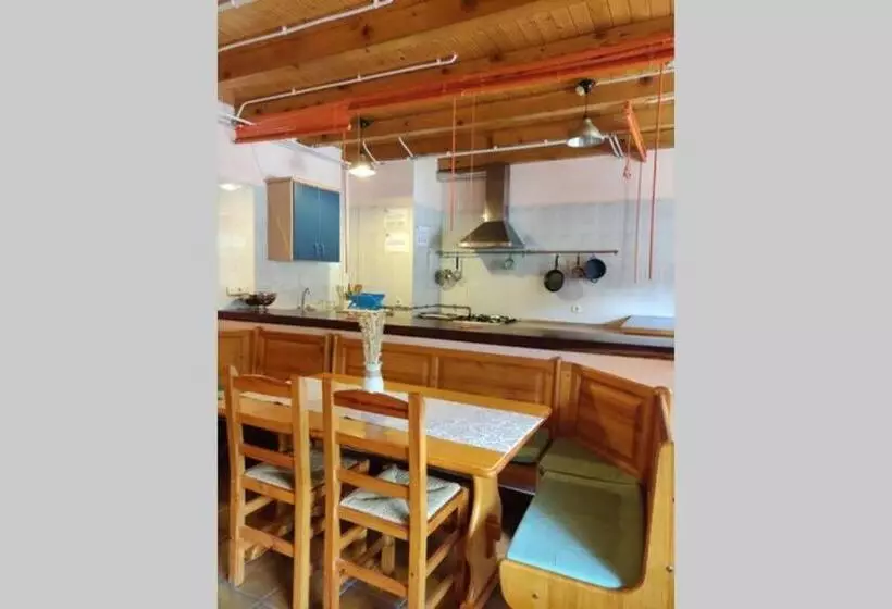 Albergue Las Escuelas