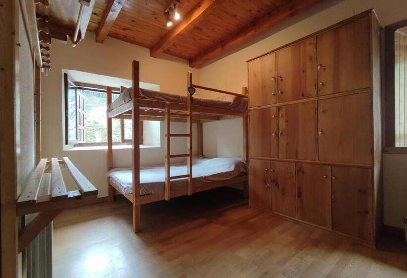 Albergue Las Escuelas