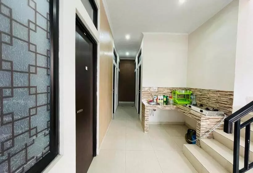 Hostel Ss Deluxe Room